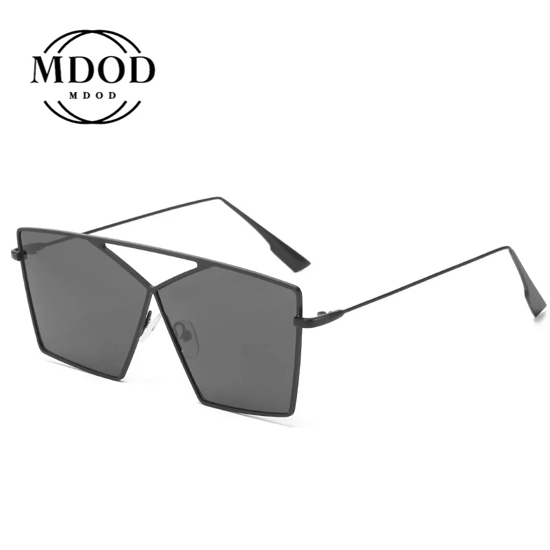 New Large Frame Metal Irregular Ladies Polarized Color Fashion Sunglasses UV400 Street Shot Shades for Women Men Eyeglasses
New Large Frame Metal Irregular Ladies Polarized Color Fashion Sunglasses UV400 Street Shot Shades for Women Men Eyeglasses
