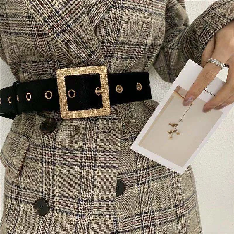 Fashion Women Corset Belts Luxury Brand Gold Buckle Wide High Quality Flannel Black Apricot Waist Dress Coat Waistband 
Fashion Women Corset Belts Luxury Brand Gold Buckle Wide High Quality Flannel Black Apricot Waist Dress Coat Waistband