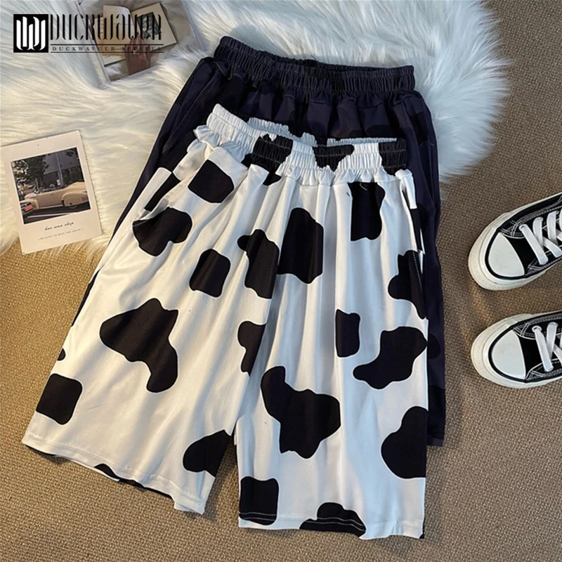 Duckwaver Summer High Waist Cow Print Knee-Length Pants Women Casual Comfortable Pants Elastic Waist Fashion Holiday Trousers
Duckwaver Summer High Waist Cow Print Knee-Length Pants Women Casual Comfortable Pants Elastic Waist Fashion Holiday Trousers