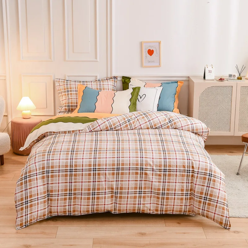 2021 New Thickened Plant Cashmere Simple Bedding Set, Mixed Cotton Cartoon Printing Plaid Sanding Set, Four-Piece Bedding Set 
2021 New Thickened Plant Cashmere Simple Bedding Set, Mixed Cotton Cartoon Printing Plaid Sanding Set, Four-Piece Bedding Set