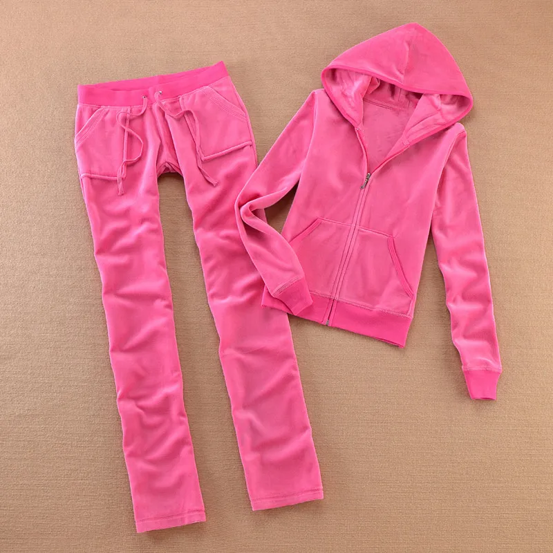 Spring / Fall/2020 Women's Brand Velvet fabric Tracksuits Solid color Velour suit women Track suit Hoodies and Pants sapphire k 
Spring / Fall/2020 Women's Brand Velvet fabric Tracksuits Solid color Velour suit women Track suit Hoodies and Pants sapphire k