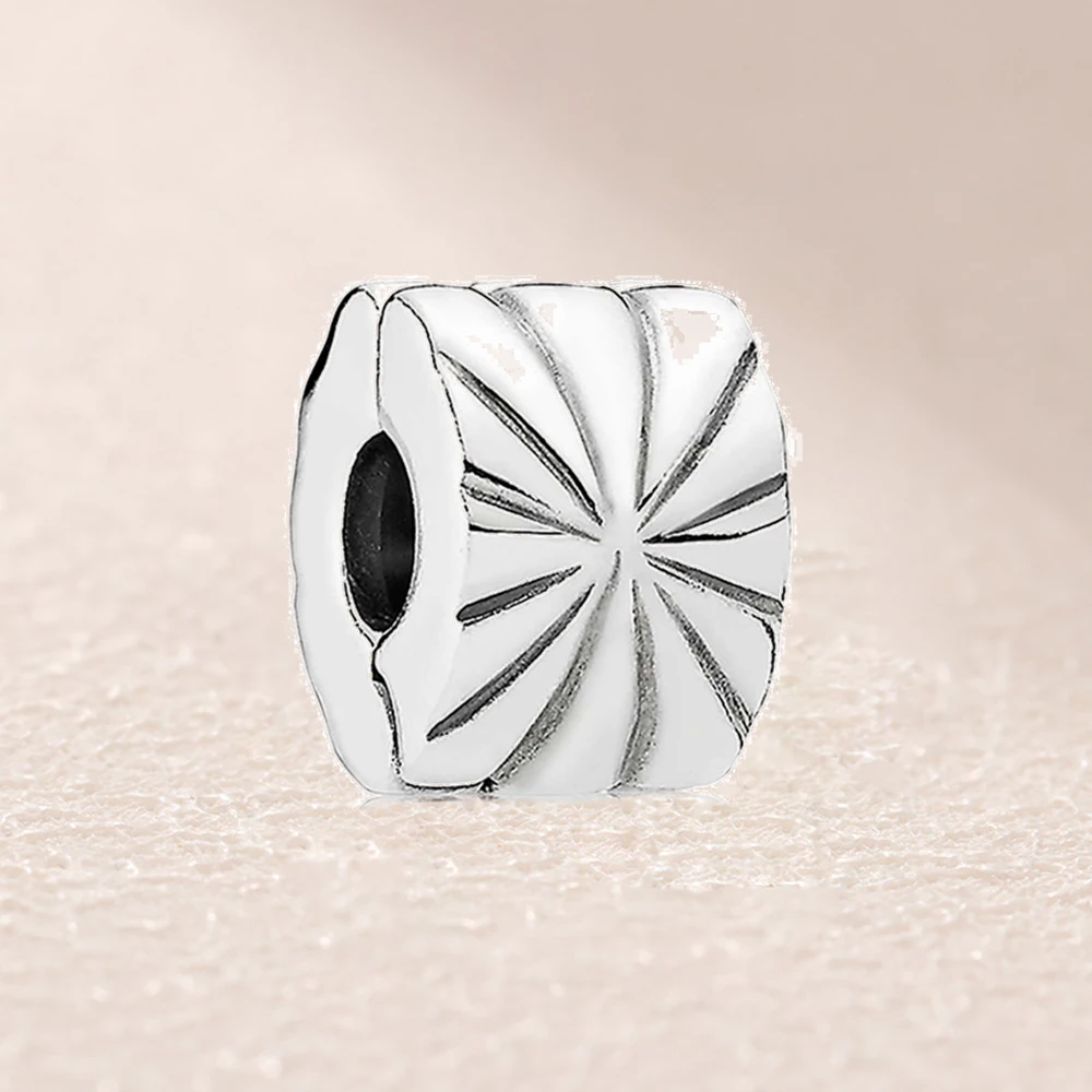 790210 Sunburst Clip
790210 Sunburst Clip