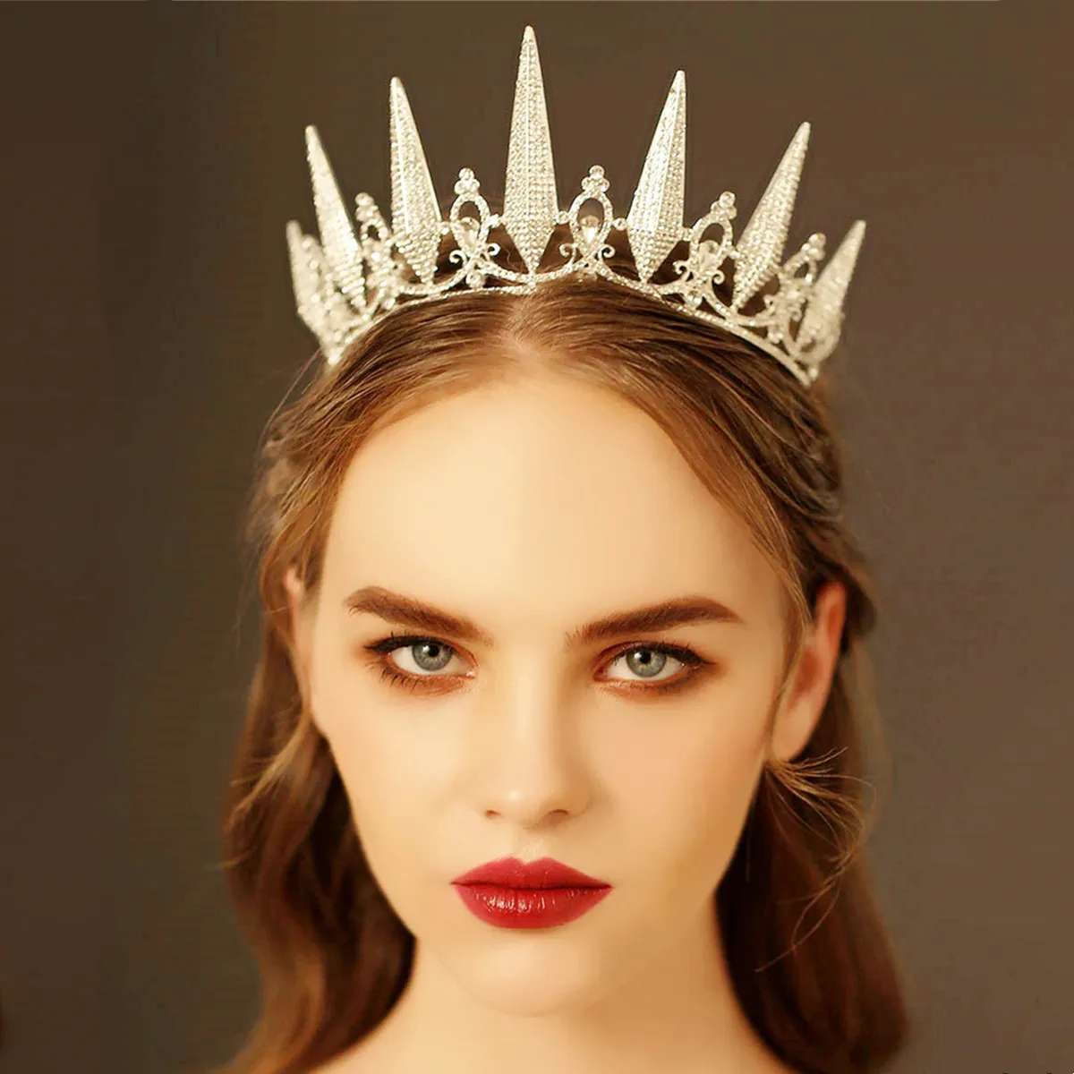 Diadem Wedding Tiaras Black/Gold/Sliver Crowns Rhinestone Headbands for Women Princess Diadem Hair Jewelry Accessories
Diadem Wedding Tiaras Black/Gold/Sliver Crowns Rhinestone Headbands for Women Princess Diadem Hair Jewelry Accessories