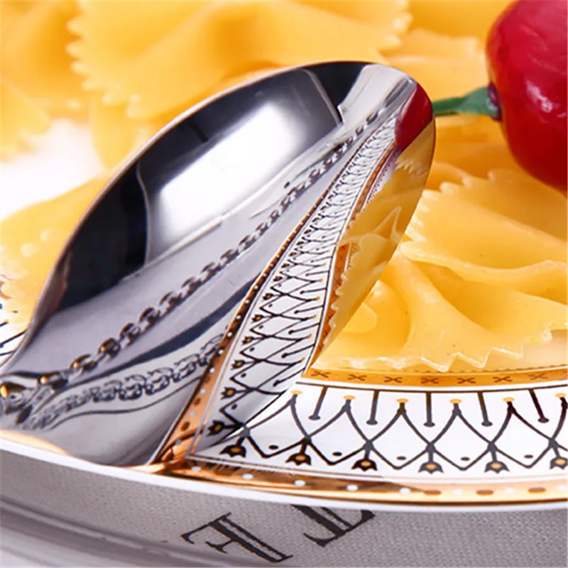 Silverware Gold Cutlery Set 20Pcs/Set Stainless Steel Dinnerware Fork Spoon Knife Tea Spoon Fork Flatware Set Western Tableware
Silverware Gold Cutlery Set 20Pcs/Set Stainless Steel Dinnerware Fork Spoon Knife Tea Spoon Fork Flatware Set Western Tableware