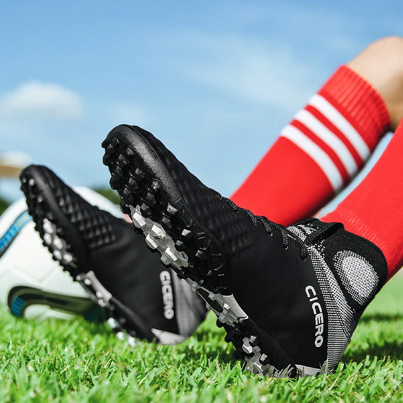 TF Football Shoes Men Sneakers High Quality Training Cleats Outdoor Athletic Sport Boys Girls Soccer Shoes Women Trainers
TF Football Shoes Men Sneakers High Quality Training Cleats Outdoor Athletic Sport Boys Girls Soccer Shoes Women Trainers