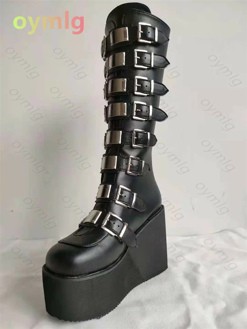 Plus size women's shoes 2020 autumn winter new European American short boots women's super high heel wedges Martin boots
Plus size women's shoes 2020 autumn winter new European American short boots women's super high heel wedges Martin boots