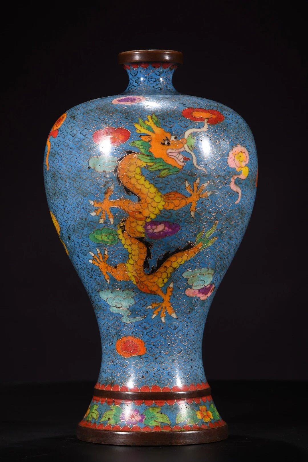 12"Chinese temple collection Old purple Bronze Cloisonne Enamel Dragon and phoenix pattern Plum bottle Reward bottle Ornaments
12"Chinese temple collection Old purple Bronze Cloisonne Enamel Dragon and phoenix pattern Plum bottle Reward bottle Ornaments