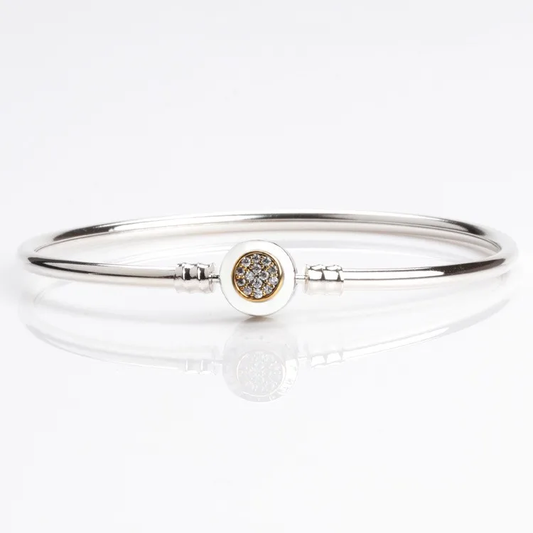 Original 925 Sterling Silver Pan Bracelet Shiny Round Gold Crystal Cz Pan Bracelet Fit European Charm Bracelets Women Jewelry
Original 925 Sterling Silver Pan Bracelet Shiny Round Gold Crystal Cz Pan Bracelet Fit European Charm Bracelets Women Jewelry