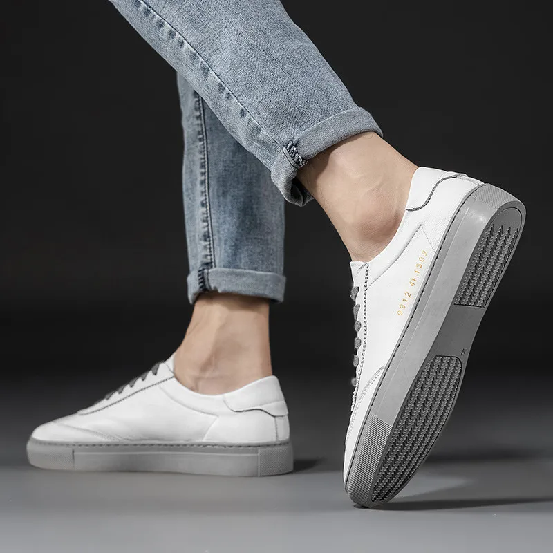 Светильник кие формальные мужские туфли на плоской подошве, высококачественные брендовые Роскошные Нескользящие удобные деловые мужские ...
Светильник кие формальные мужские туфли на плоской подошве, высококачественные брендовые Роскошные Нескользящие удобные деловые мужские ...