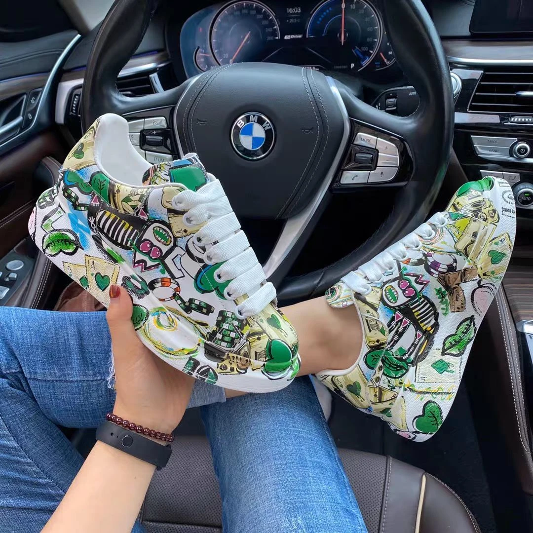Thick-soled Increased Women's Sports Shoes Women 2021 New Women's Hand-painted Graffiti White Shoes Outdoor Casual Shoes 35-42
Thick-soled Increased Women's Sports Shoes Women 2021 New Women's Hand-painted Graffiti White Shoes Outdoor Casual Shoes 35-42