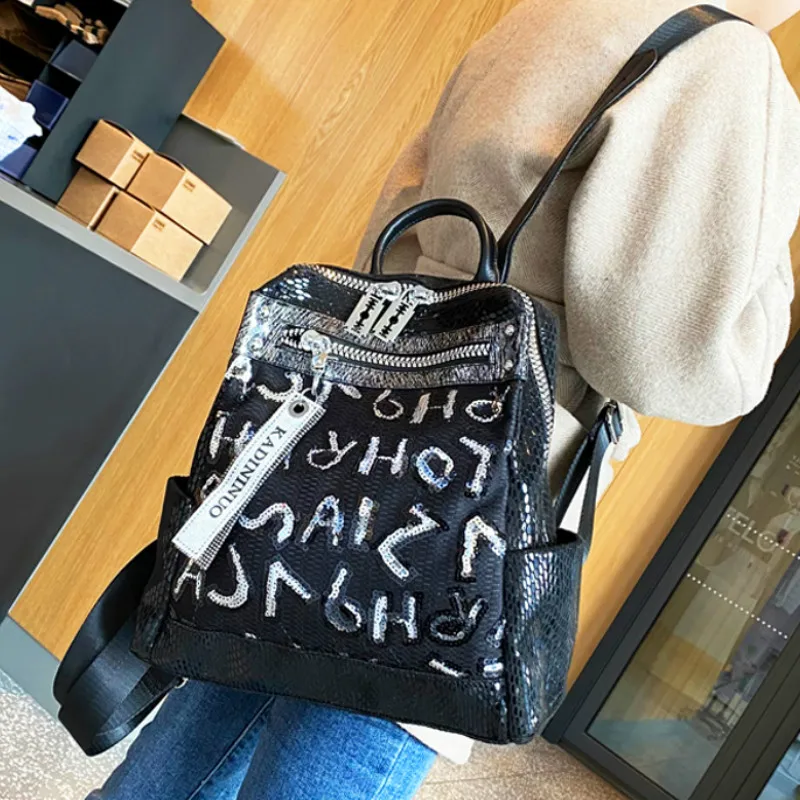 Microfiber Synthetic Leather Backpacks Women Print Letter Fashion Mochila Escolar Nina Black Female Bags Bolsos Para Mujer
Microfiber Synthetic Leather Backpacks Women Print Letter Fashion Mochila Escolar Nina Black Female Bags Bolsos Para Mujer