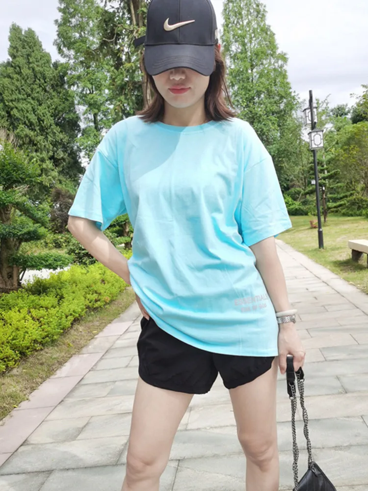 3M reflective letter ESS short-sleeved T-shirts men women round collars loose running training t shirts brand Fashion clothes
3M reflective letter ESS short-sleeved T-shirts men women round collars loose running training t shirts brand Fashion clothes