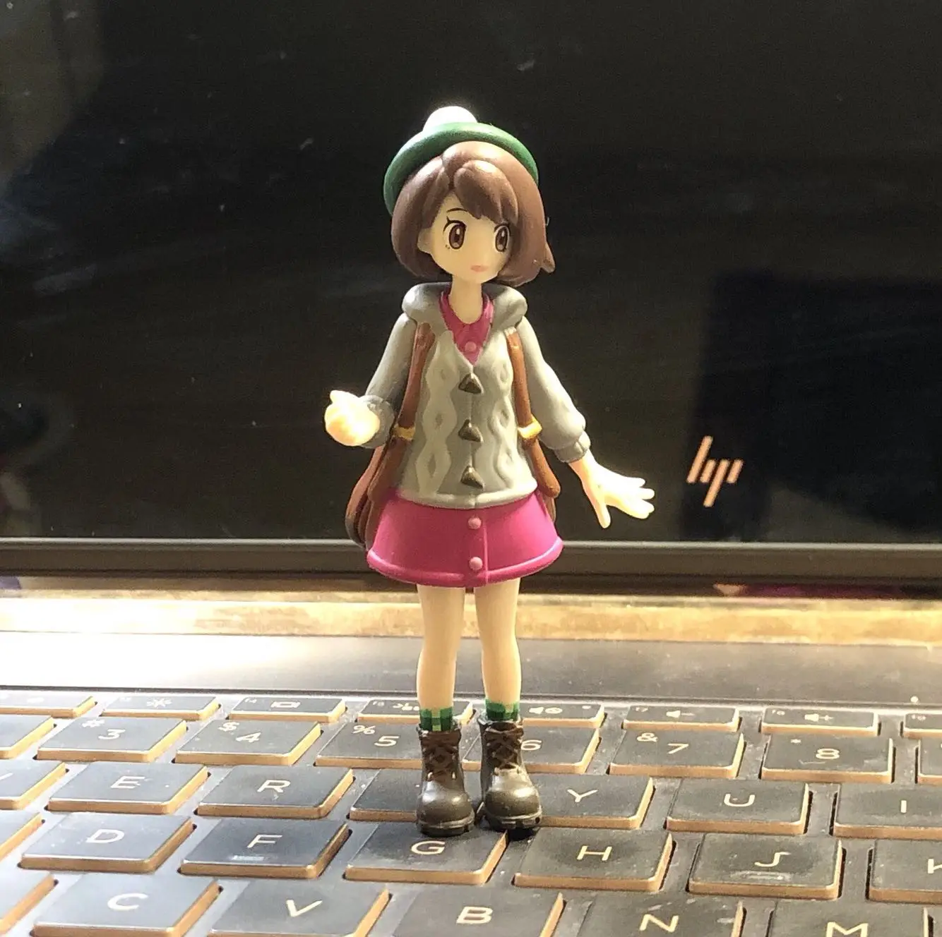 Pokemon Sword and Shield Heroine Gloria Scale World Articulated Height 8cm
Pokemon Sword and Shield Heroine Gloria Scale World Articulated Height 8cm