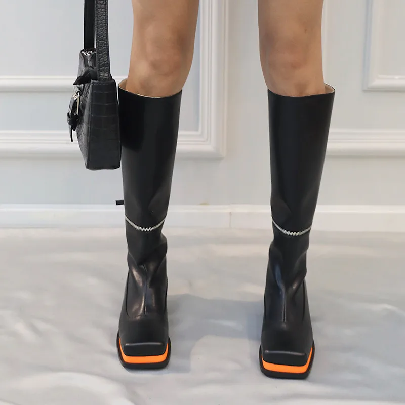 FEDONAS INS Hot Genuine Leather Knee High Boots Zipper Square Toe High Heels Boots Boots Retro Night Club Office Shoes Woman
FEDONAS INS Hot Genuine Leather Knee High Boots Zipper Square Toe High Heels Boots Boots Retro Night Club Office Shoes Woman