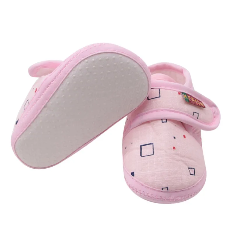 Newborn Baby Shoes Cotton Comfortable Soft Sole Print Non-Slip Princess Shoes
Newborn Baby Shoes Cotton Comfortable Soft Sole Print Non-Slip Princess Shoes
