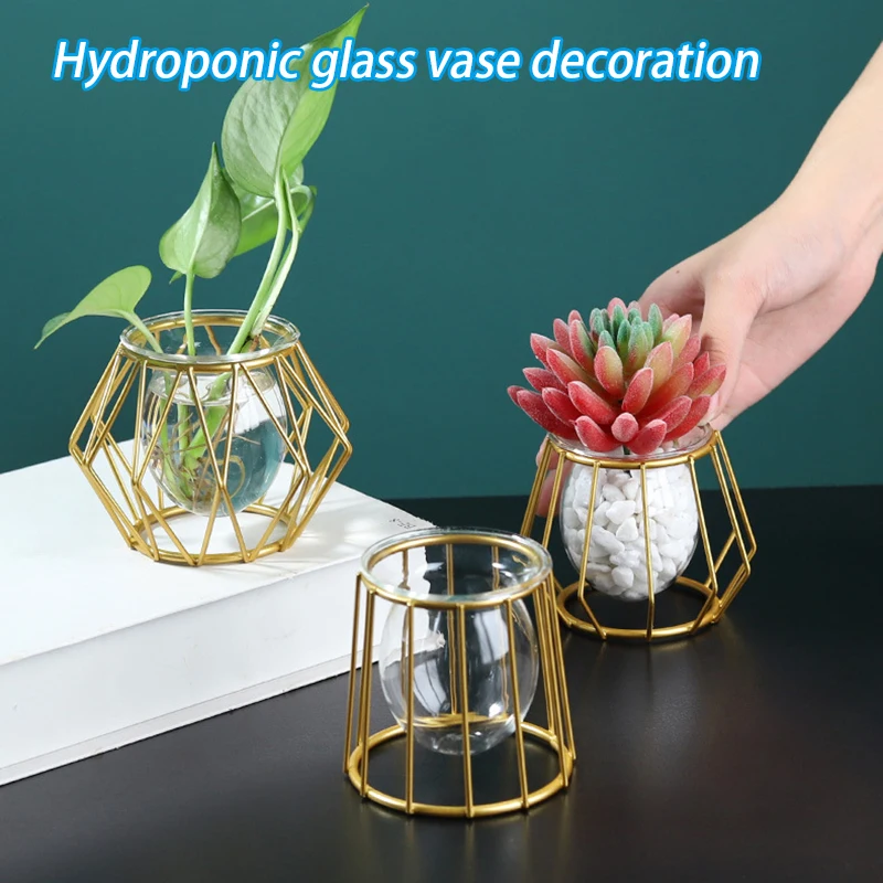 Metal Flower Vase Modern Contemporary Design Floral Container Decoration for Home Office THJ99
Metal Flower Vase Modern Contemporary Design Floral Container Decoration for Home Office THJ99