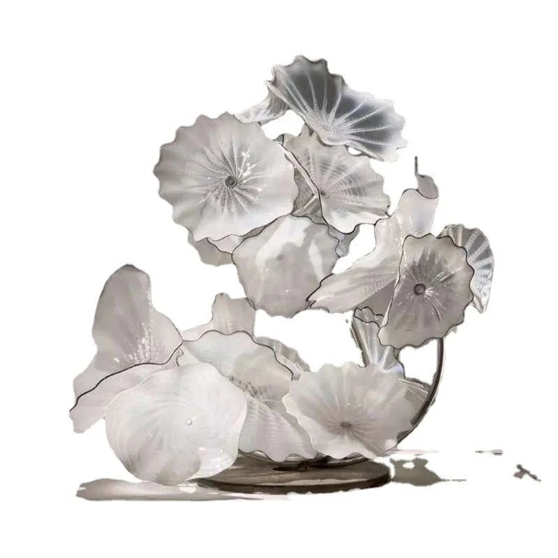 Modern Hotel Art Decoration Hand Blown Murano Glass Plates Lotus Flower Sculpture LED Table Lamp 
Modern Hotel Art Decoration Hand Blown Murano Glass Plates Lotus Flower Sculpture LED Table Lamp
