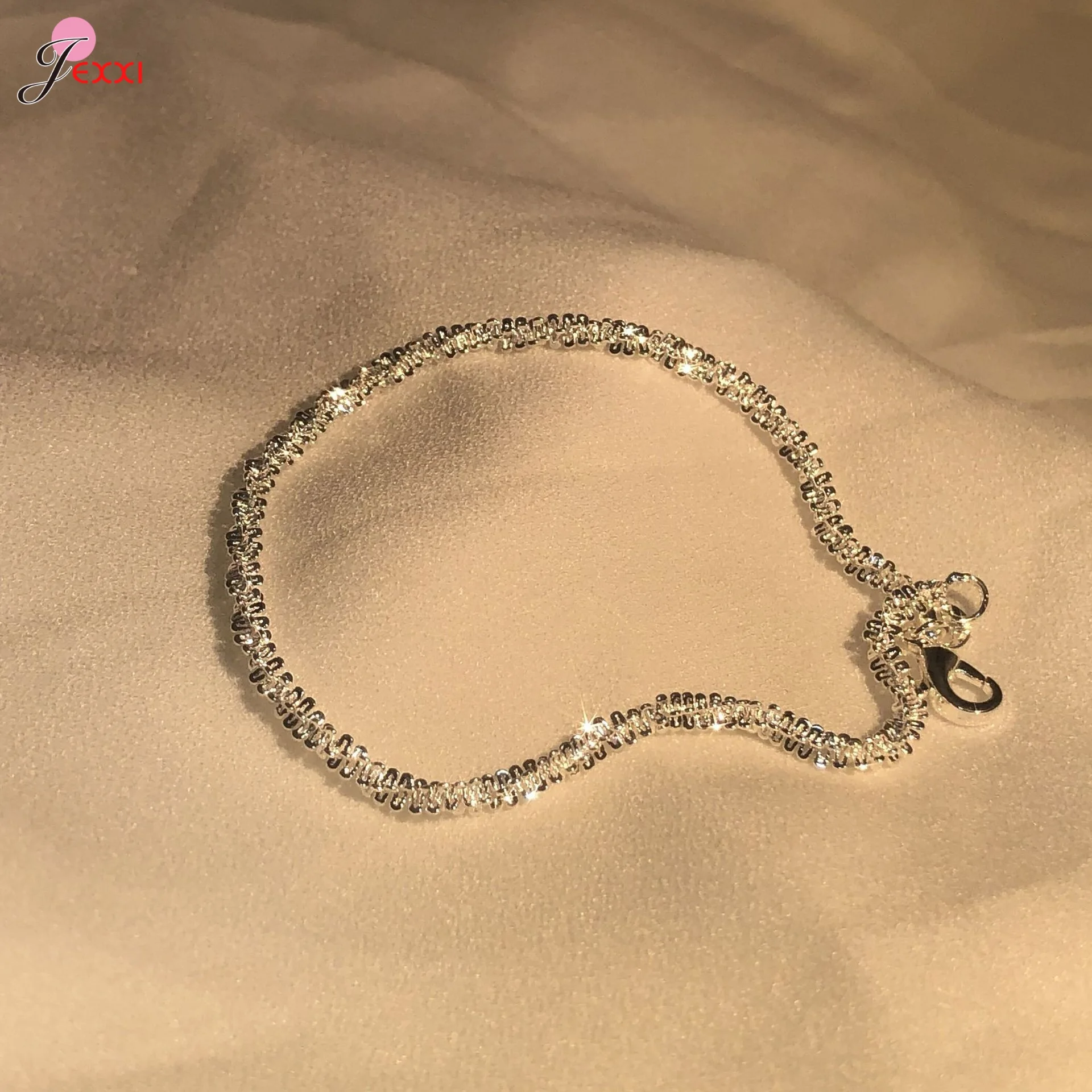Sparkling Round Chain Bracelet Fashion Original 925 Sterling Silver Bracelets For Women Girls Silver Jewelry Birthday Gift
Sparkling Round Chain Bracelet Fashion Original 925 Sterling Silver Bracelets For Women Girls Silver Jewelry Birthday Gift
