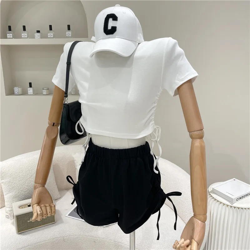 Women's Clothing Summer 2021 New drawstring slim short T-shirt + loose High Waist Wide Leg hot pants casual two-piece set
Women's Clothing Summer 2021 New drawstring slim short T-shirt + loose High Waist Wide Leg hot pants casual two-piece set