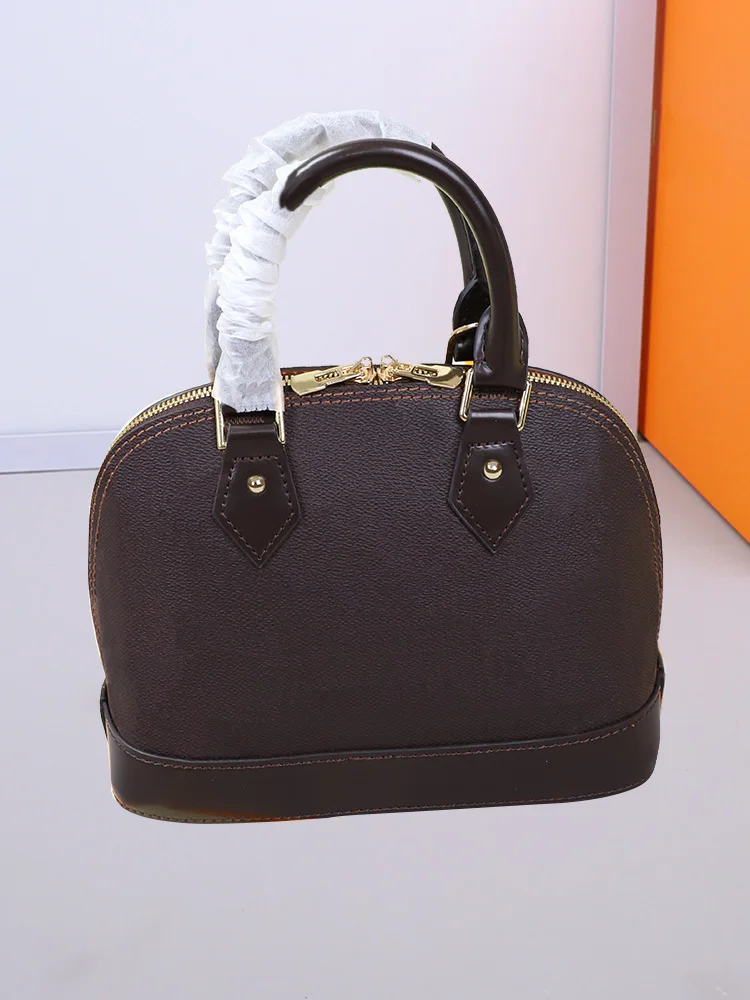 High Quality Women's shell Bag Luxury Design Genuine Leather Handbag Fashion Shoulder Female Trendy New Girl Messenger Bag
High Quality Women's shell Bag Luxury Design Genuine Leather Handbag Fashion Shoulder Female Trendy New Girl Messenger Bag