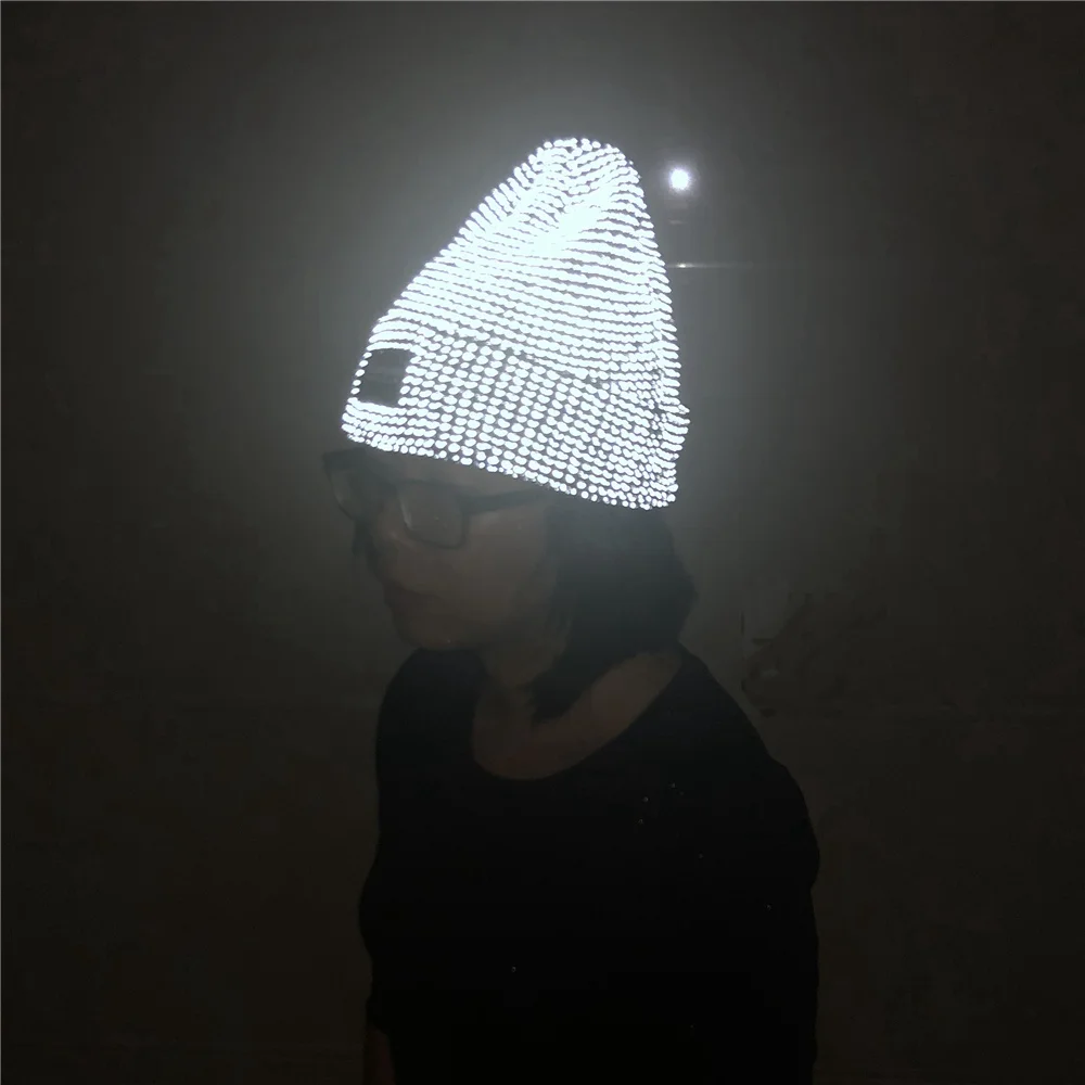 2021 New Reflective Hat Women Autumn Winter Cap Fashion Female Bonnet Warm Caps Brand Knitted Hats for Men
2021 New Reflective Hat Women Autumn Winter Cap Fashion Female Bonnet Warm Caps Brand Knitted Hats for Men