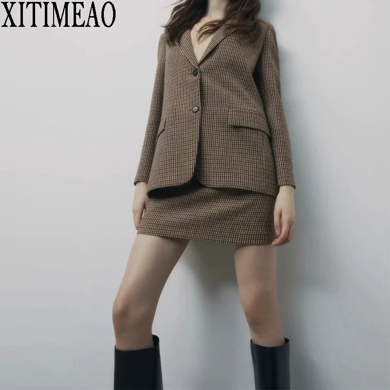 Xitimeao ZA 2021 Модный женский однобортный Блейзер в клетку, костюм, пальто, винтажная женская верхняя одежда, юбка с высокой талией, комплект из 2 ...
Xitimeao ZA 2021 Модный женский однобортный Блейзер в клетку, костюм, пальто, винтажная женская верхняя одежда, юбка с высокой талией, комплект из 2 ...