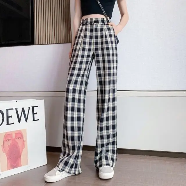 Black and white plaid pants women's pants loose straight tube drop feeling high waist show thin 2021 new summer thin leisure
Black and white plaid pants women's pants loose straight tube drop feeling high waist show thin 2021 new summer thin leisure