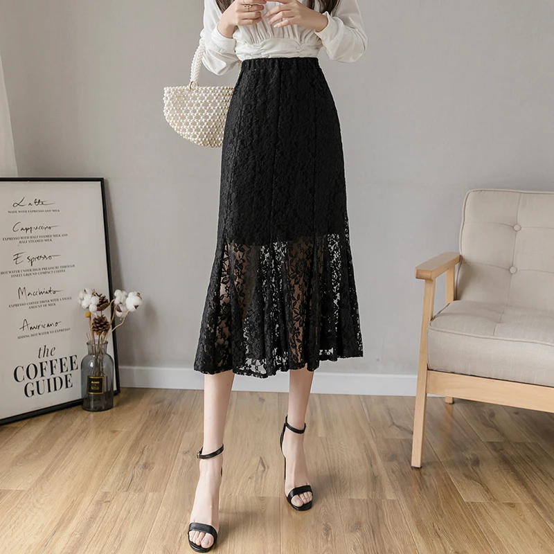 VICONE Lace patchwork fairy dress with hip skirt and A-line skirt
VICONE Lace patchwork fairy dress with hip skirt and A-line skirt