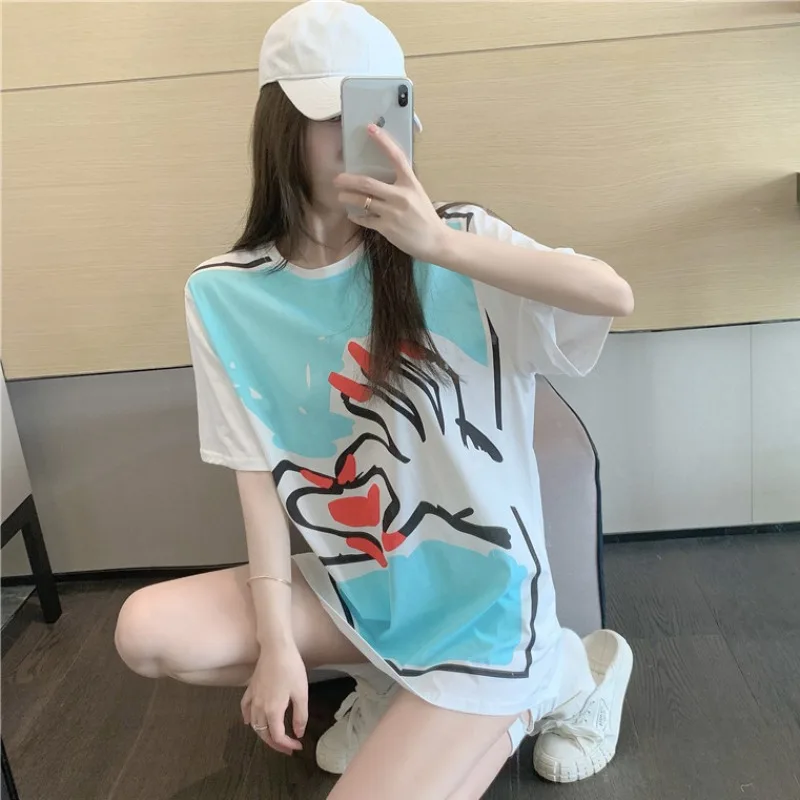 2021 Summer New Ins Popular Heart Printing Ladies Tees White Short-Sleeved Casual T-shirt Women Loose Mid-Length Pullover Top
2021 Summer New Ins Popular Heart Printing Ladies Tees White Short-Sleeved Casual T-shirt Women Loose Mid-Length Pullover Top