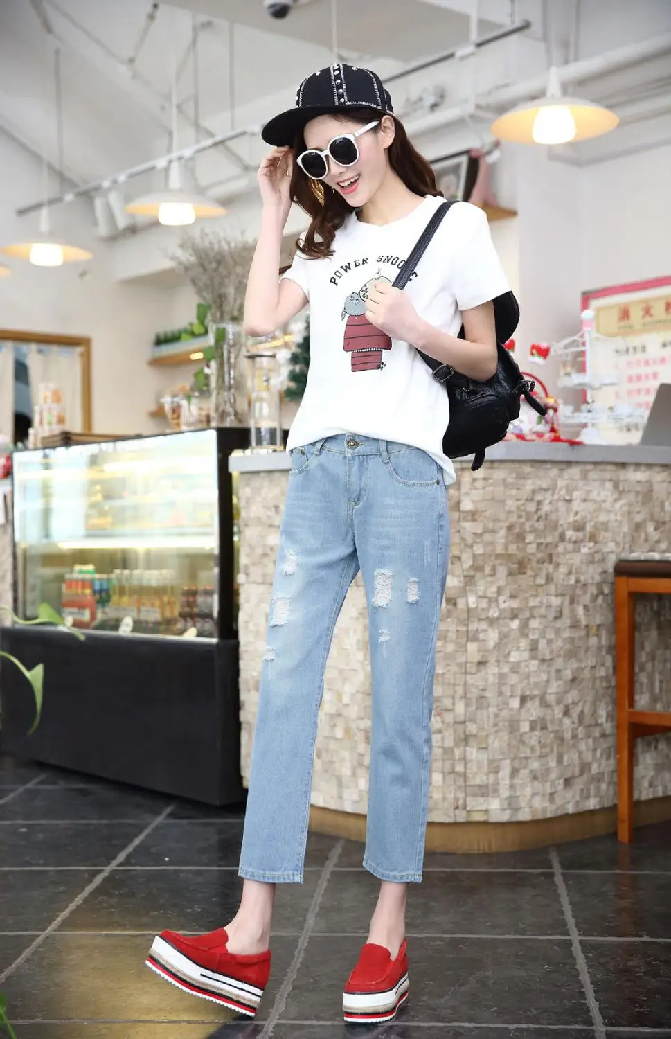 2020 jeans women's jeans hole Korean Fashion Button women's pencil pants jeans elastic pants women's Donna loose casual versatil
2020 jeans women's jeans hole Korean Fashion Button women's pencil pants jeans elastic pants women's Donna loose casual versatil