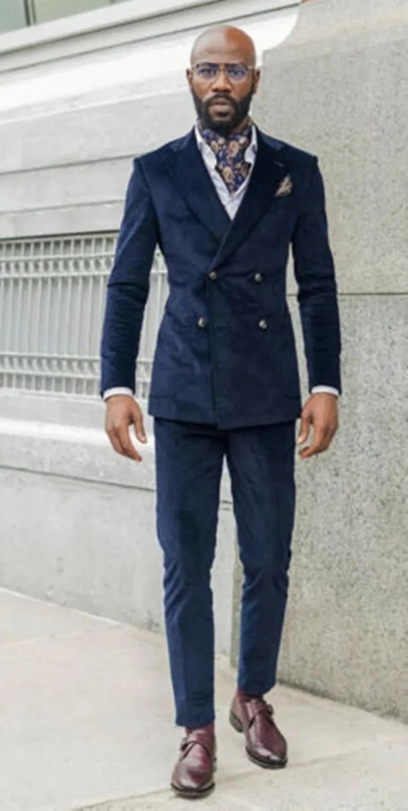 Fashion Design Navy Blue Velvet Notch Lapel Double-breasted Business Men Suits Slim Fit Groom Wedding Formal Prom Wear 2 Pieces 
Fashion Design Navy Blue Velvet Notch Lapel Double-breasted Business Men Suits Slim Fit Groom Wedding Formal Prom Wear 2 Pieces