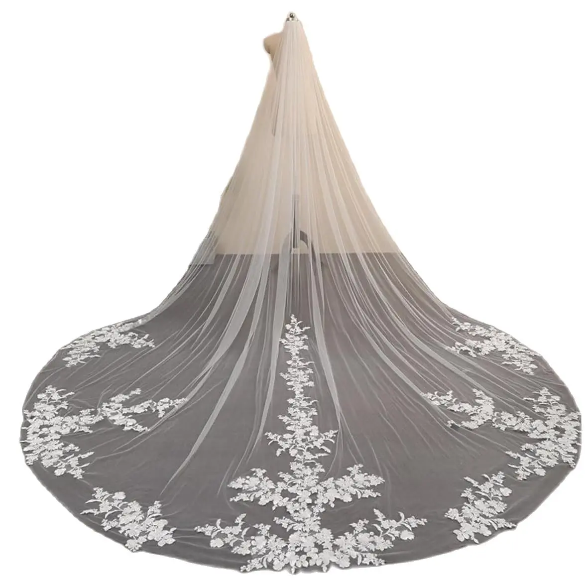 Voile de mariée cathédrale blanc/ivoire, appliques de dentelle, accessoires de mariage+ metal comb
Voile de mariée cathédrale blanc/ivoire, appliques de dentelle, accessoires de mariage+ metal comb