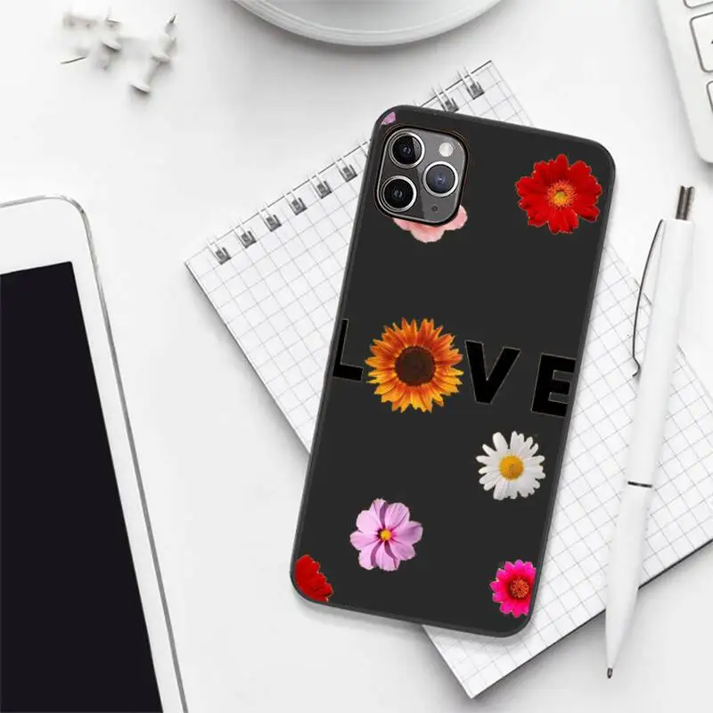daisy flower Phone Case Candy Color for iPhone 6 7 8 11 12 s mini pro X XS XR MAX Plus high quality Anti-fall shell
daisy flower Phone Case Candy Color for iPhone 6 7 8 11 12 s mini pro X XS XR MAX Plus high quality Anti-fall shell