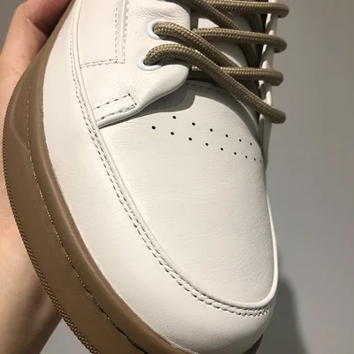 summer Standing shoes men's leather breathable thin head layer cowhide white board shoes men's all kinds of small white shoes
summer Standing shoes men's leather breathable thin head layer cowhide white board shoes men's all kinds of small white shoes