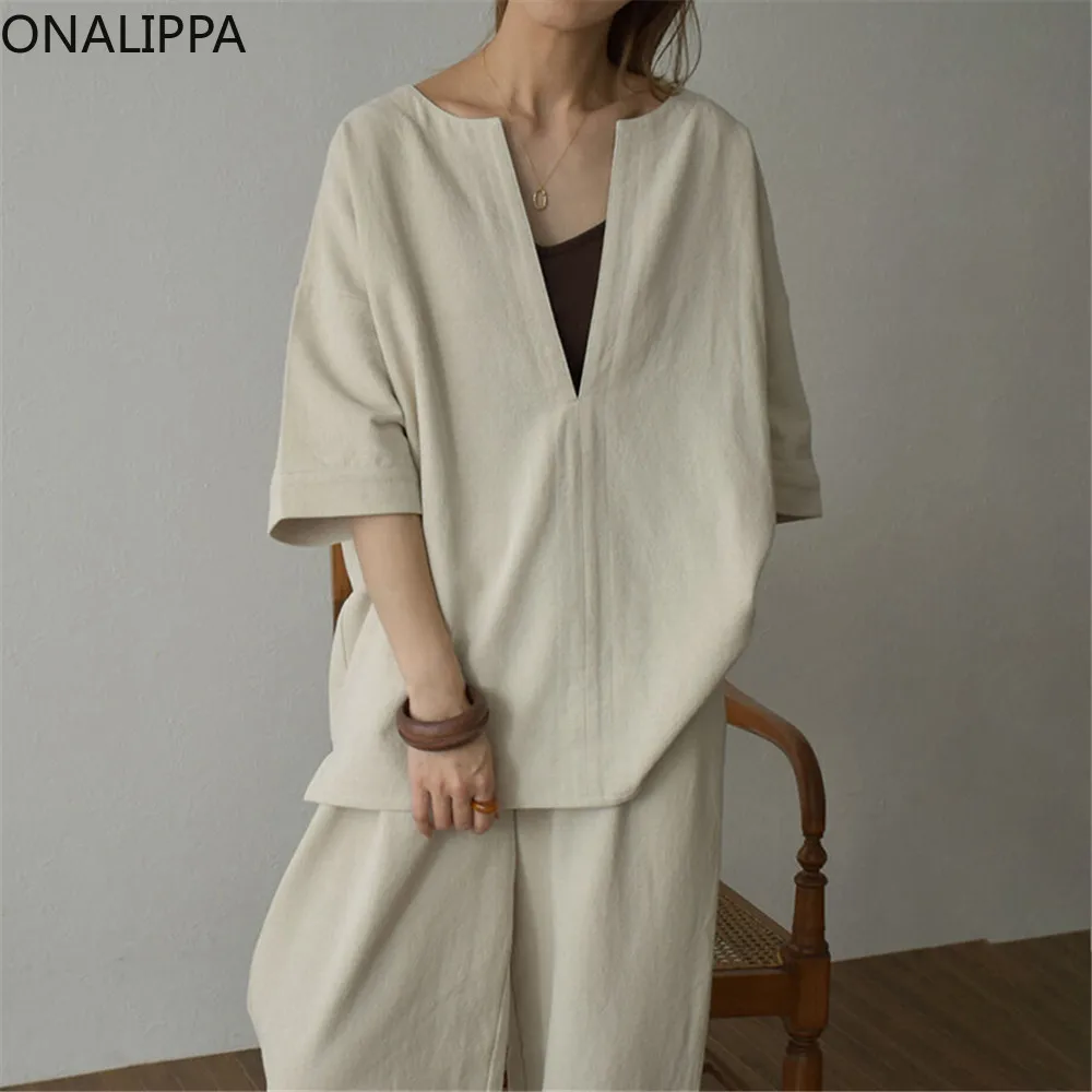 ONALIPPA Japanese Simple Set Women Deep V-Neck Pullover Casual Fashion Solid Color Shirt Loose High Waist Elasticated Trouser
ONALIPPA Japanese Simple Set Women Deep V-Neck Pullover Casual Fashion Solid Color Shirt Loose High Waist Elasticated Trouser
