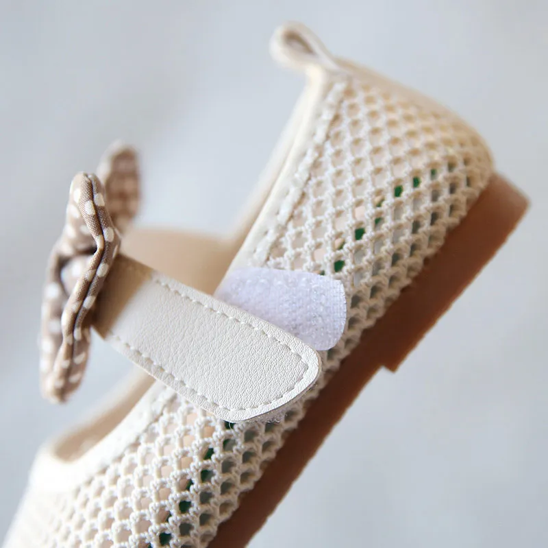 Girls Mesh Shoes 2021 Spring Summer Breathable Mary Jane Shoes Baby Kids Soft Bottom Casual Walk Shoe Dot Bowknot 21-30 Pink
Girls Mesh Shoes 2021 Spring Summer Breathable Mary Jane Shoes Baby Kids Soft Bottom Casual Walk Shoe Dot Bowknot 21-30 Pink