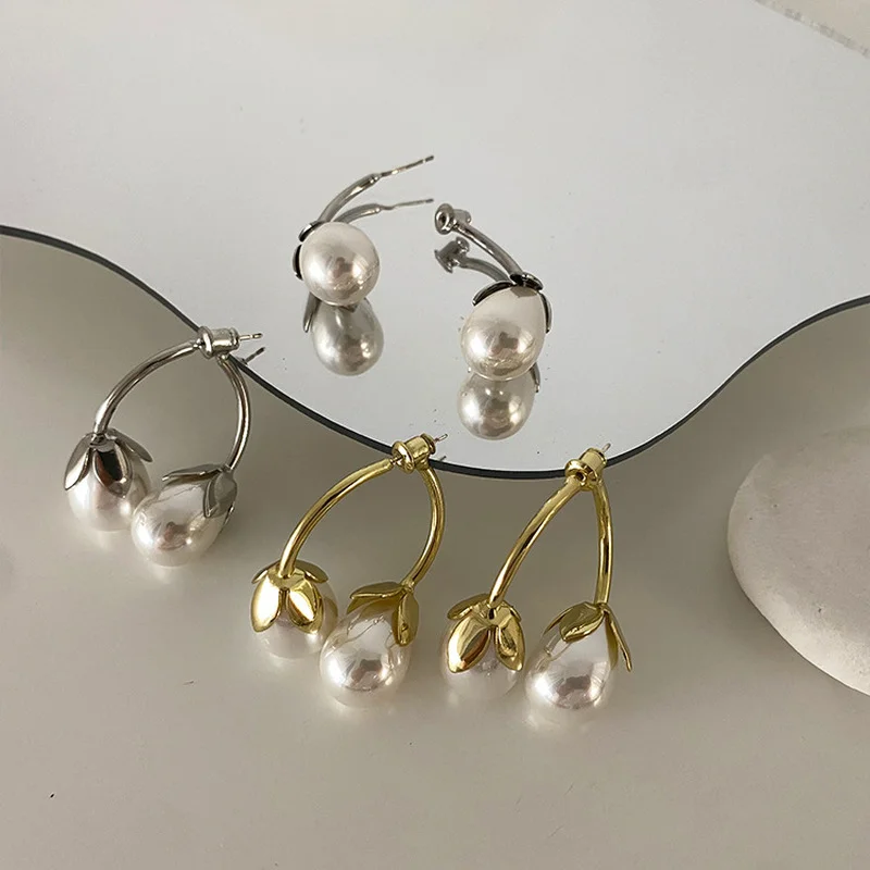 Minar French Irregular Genuine Pearl Pendant Earrings for Women Girls Gold Silver Colour Alloy Flower Drop Earrings Accessories
Minar French Irregular Genuine Pearl Pendant Earrings for Women Girls Gold Silver Colour Alloy Flower Drop Earrings Accessories