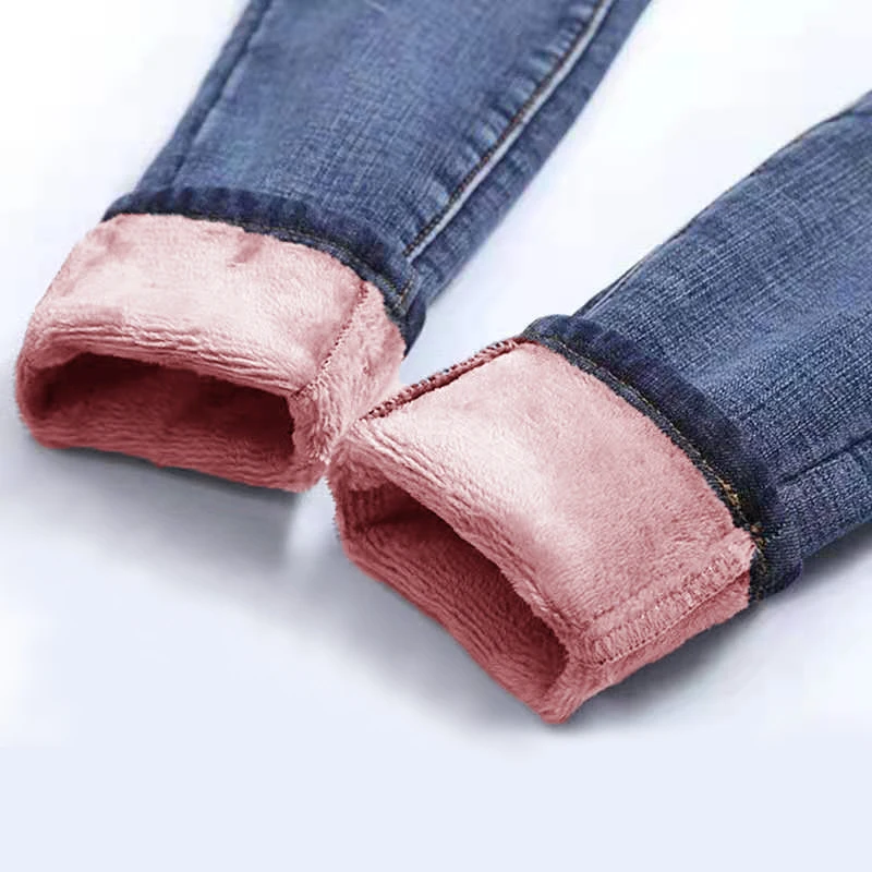 Women Candy Color Fleece Jeans 2020 Winter Warm Jean Pants Thicken Denim Trousers Casual Female Solid Blue Pencil Pant P9520 
Women Candy Color Fleece Jeans 2020 Winter Warm Jean Pants Thicken Denim Trousers Casual Female Solid Blue Pencil Pant P9520