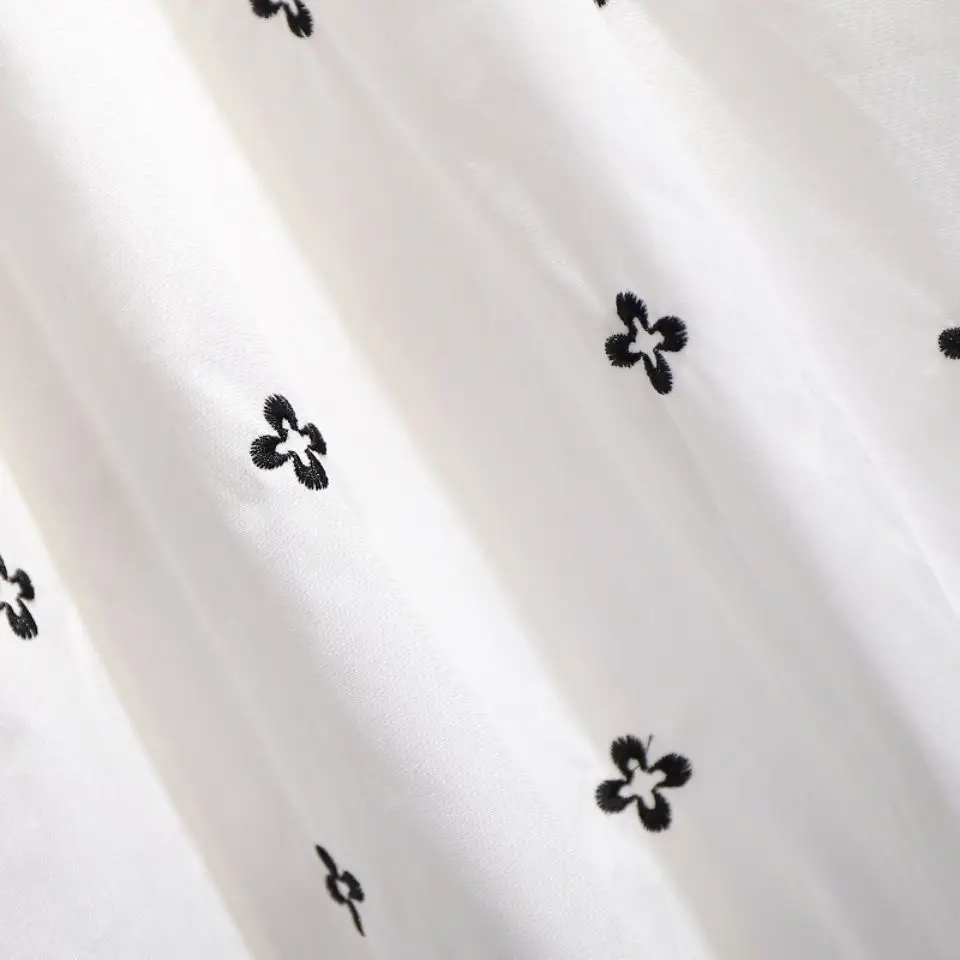 Floral Embroidery Women White Dress Square Collar Cotton Lady Knee Length Dresses Birthday Party Pullover Elastic Hollow Waist
Floral Embroidery Women White Dress Square Collar Cotton Lady Knee Length Dresses Birthday Party Pullover Elastic Hollow Waist