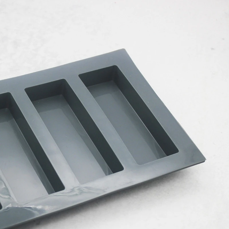 DIY 6-Cavity Rectangle Resin Silicone Molds 3D Rectangle Bar Resin Casting Molds 
DIY 6-Cavity Rectangle Resin Silicone Molds 3D Rectangle Bar Resin Casting Molds