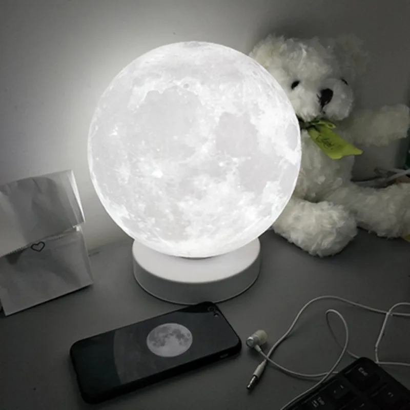 Levitating 3D Moon Lamp 360 rotated Wooden Base 10cm Night Lamp Floating Romantic Light Home Decoration for Bedroom 
Levitating 3D Moon Lamp 360 rotated Wooden Base 10cm Night Lamp Floating Romantic Light Home Decoration for Bedroom