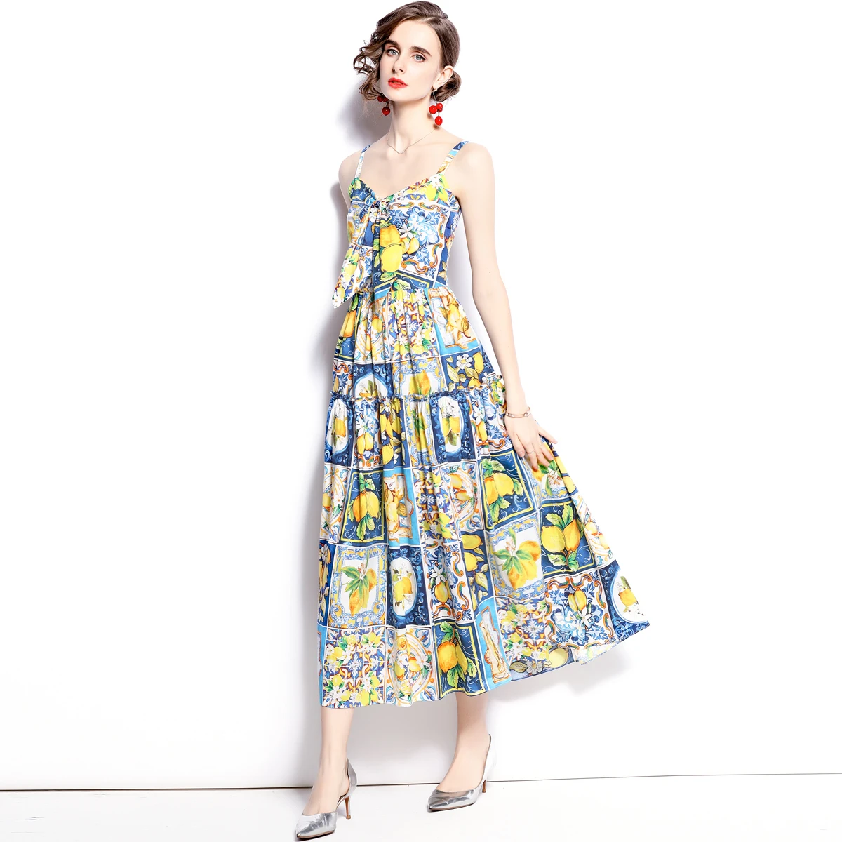Summer Fashion Runway Sexy Beach Dresses Women Elegant Spaghetti Strap Bow Lemon Blue White Porcelain Print Long Dress
Summer Fashion Runway Sexy Beach Dresses Women Elegant Spaghetti Strap Bow Lemon Blue White Porcelain Print Long Dress