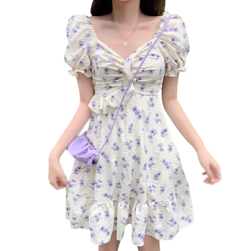 Летнее раннее осеннее модное повседневное милое свежее Цветочное платье в Корейском стиле с пышными рукавами
Летнее раннее осеннее модное повседневное милое свежее Цветочное платье в Корейском стиле с пышными рукавами