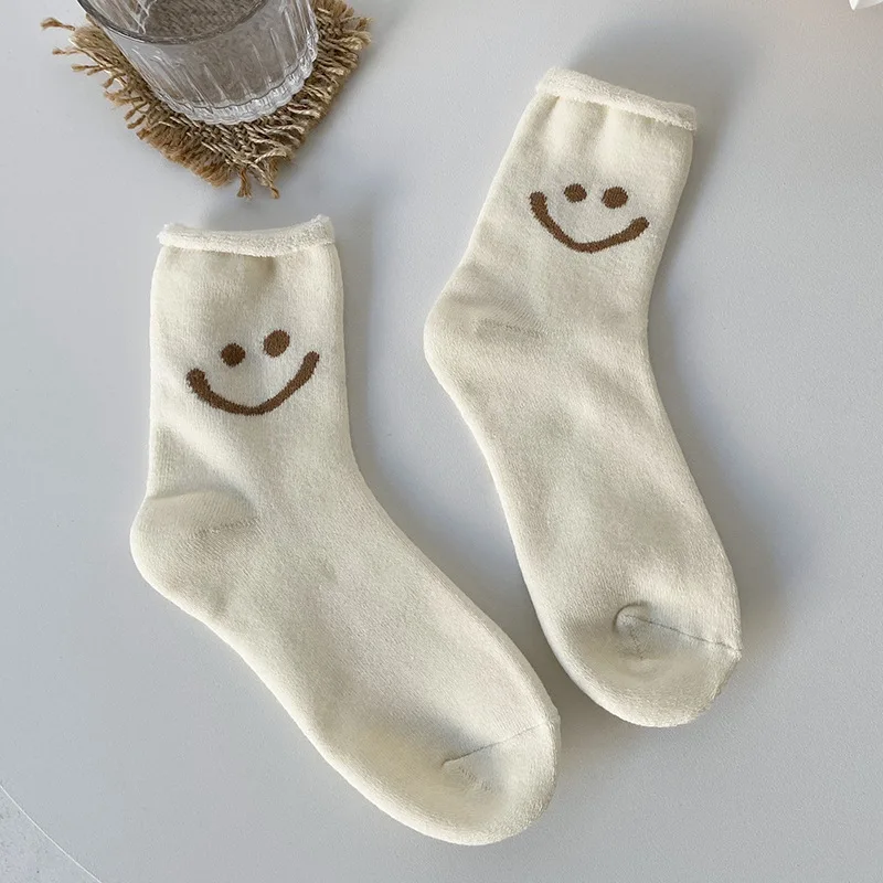 Autumn and winter new tube socks ins tide Japanese cute cartoon smiling face thick cotton socks terry warm female socks
Autumn and winter new tube socks ins tide Japanese cute cartoon smiling face thick cotton socks terry warm female socks