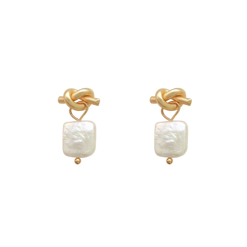 LS 925 silver needle bow long pearl earrings women versatile girl heart asymmetric stud earrings
LS 925 silver needle bow long pearl earrings women versatile girl heart asymmetric stud earrings