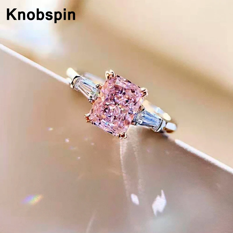 Knobspin Luxury 100% 925 Sterling Silver 2 Carats Pink Wedding Rings For Women High Carbon Diamond Party Fine Jewelry Wholesale 
Knobspin Luxury 100% 925 Sterling Silver 2 Carats Pink Wedding Rings For Women High Carbon Diamond Party Fine Jewelry Wholesale