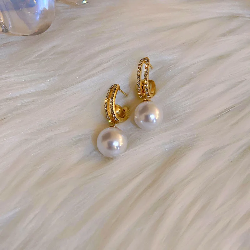 Senior Shiny Crystal C-shaped Diamond Pearl Earrings For Women Fashion Contracted Sweet Pearl Women Drop Earrings 2021 Trend
Senior Shiny Crystal C-shaped Diamond Pearl Earrings For Women Fashion Contracted Sweet Pearl Women Drop Earrings 2021 Trend