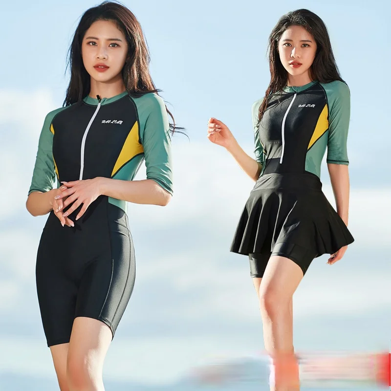 One Piece Swimsuit Women Casual Half Sleeve Pant Swimwear Female Sunscreen Keep Thin Hot Spring Student Professional Training
One Piece Swimsuit Women Casual Half Sleeve Pant Swimwear Female Sunscreen Keep Thin Hot Spring Student Professional Training