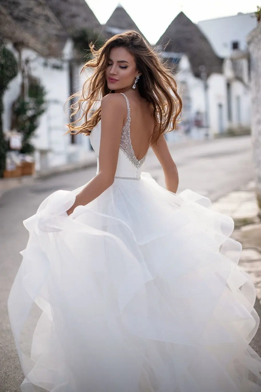 GY Elegant Spaghetti Straps Ball Gown Wedding Dresses Backless Robe de Mariage Delicate Beaded Ruffles Bridal Gown
GY Elegant Spaghetti Straps Ball Gown Wedding Dresses Backless Robe de Mariage Delicate Beaded Ruffles Bridal Gown