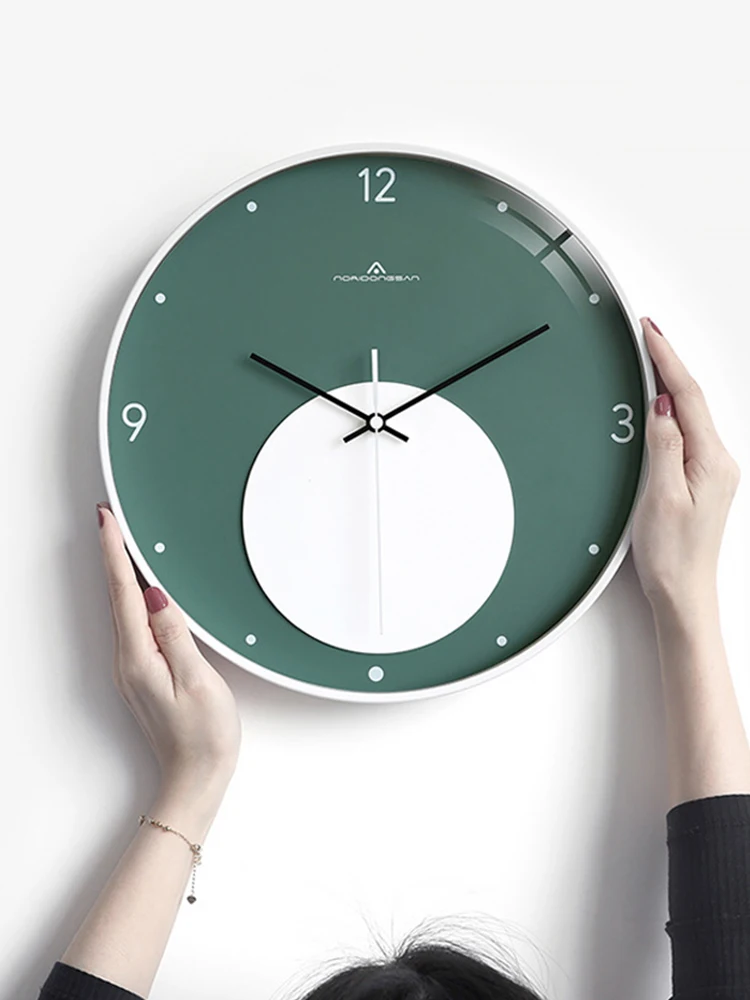 Fashion Simple Wall Clock European Mute Living Room Luxury Clock Bedroom Home Decoration Quartz Clock 6W669
Fashion Simple Wall Clock European Mute Living Room Luxury Clock Bedroom Home Decoration Quartz Clock 6W669